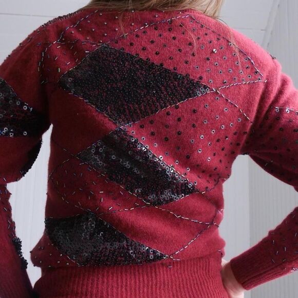 Burgundy angora blend sweater with black beading and sequins‎ - Picture 7 of 7